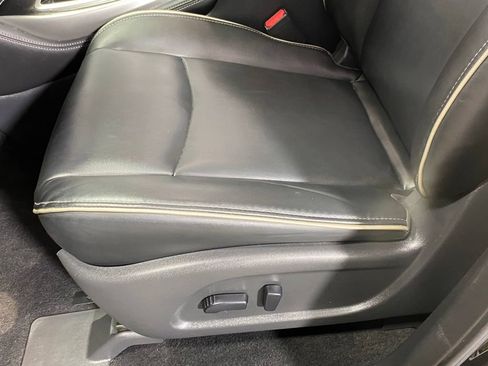 Used 2019 INFINITI QX60 Pure AWD/4WD image 15