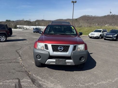 Used 2014 Nissan Xterra S image 3