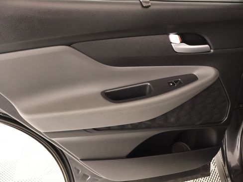 Used 2021 Hyundai Santa Fe SEL w/ Convenience Package image 16