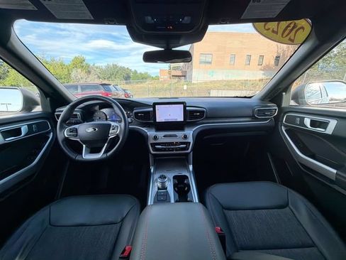 Used 2023 Ford Explorer Timberline AWD/4WD image 12