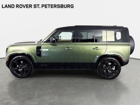 Used 2026 Land Rover Defender 110 X-Dynamic SE AWD/4WD image 8