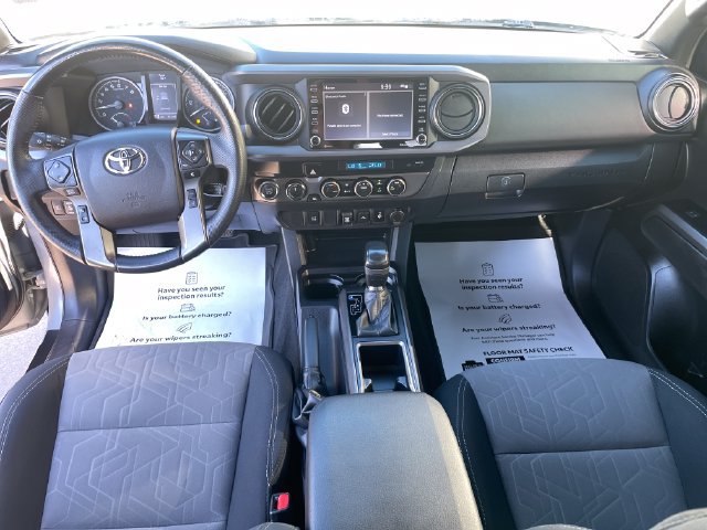 Used 2021 Toyota Tacoma TRD Off-Road AWD/4WD image 13