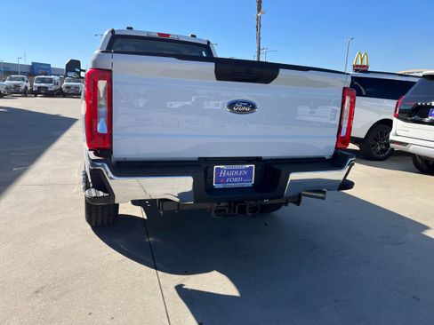 New 2026 Ford F350 XL w/ XL Chrome Package AWD/4WD image 4