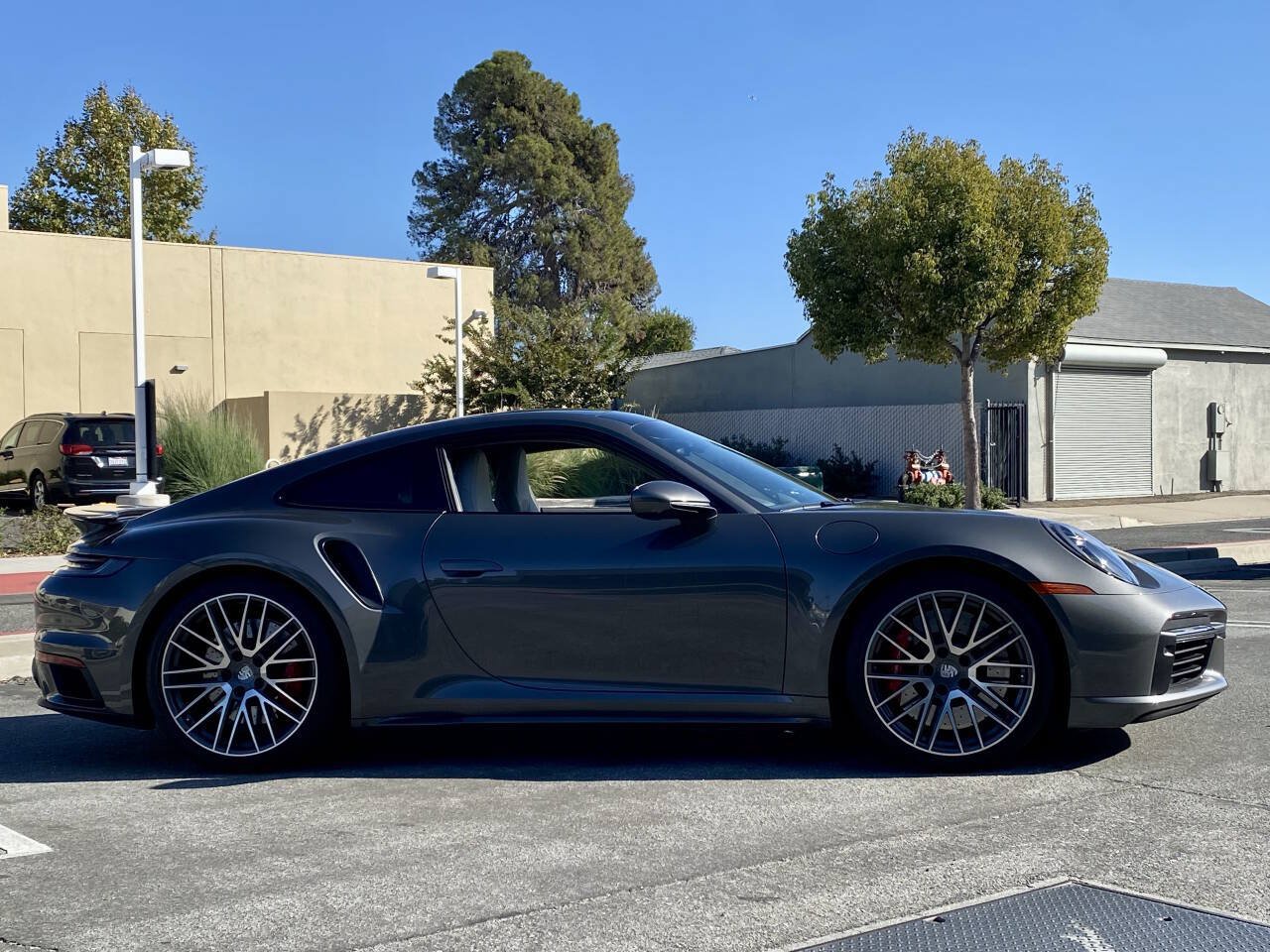 Used 2021 Porsche 911 Turbo AWD/4WD image 9