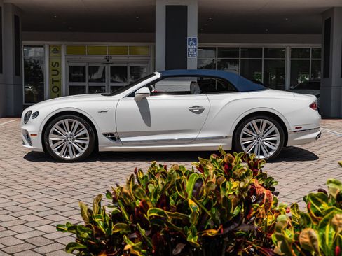 Used 2022 Bentley Continental GT Speed AWD/4WD image 21