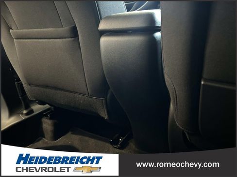 Used 2023 Chevrolet TrailBlazer LT FWD image 17