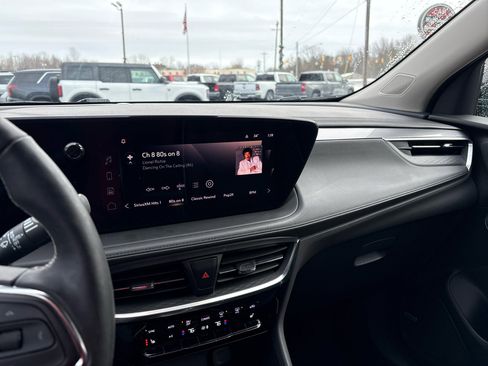 Used 2024 Buick Encore GX Avenir w/ Avenir Technology Package image 26