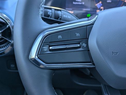 Used 2026 Chevrolet Equinox EV LT w/ LPO, All-Weather Mat Package image 23