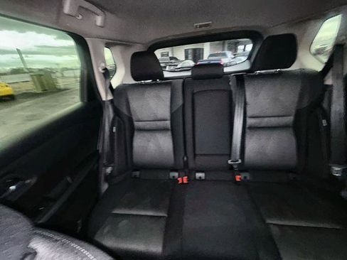 Certified 2024 Nissan Rogue SV FWD image 27