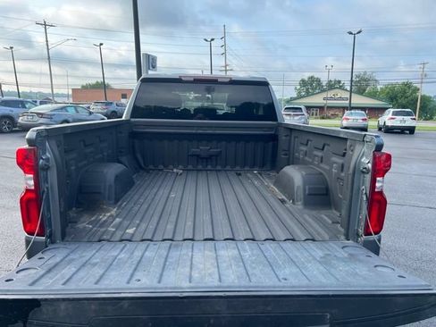 Used 2020 Chevrolet Silverado 1500 Custom Trail Boss w/ Custom Convenience Package AWD/4WD image 5