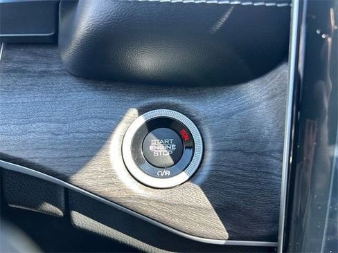 Used 2022 Jeep Grand Cherokee L Limited w/ Luxury Tech Group II image 26