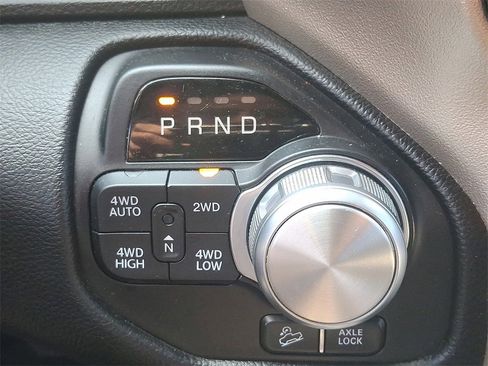 Used 2019 RAM 1500 Laramie image 15