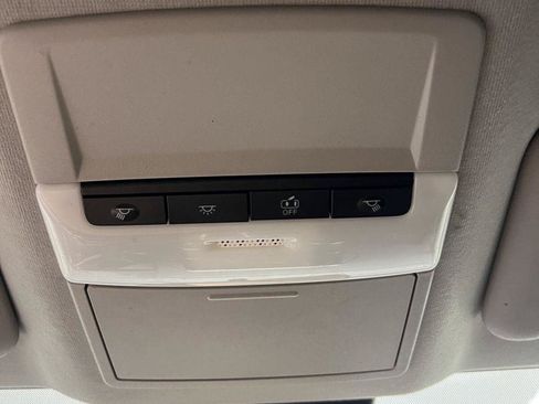 Used 2020 Nissan Sentra SV FWD image 11