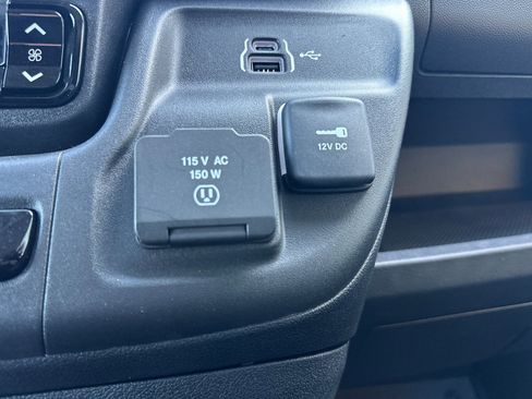 New 2026 RAM ProMaster 2500 w/ Quick Order Package 22G SLT FWD image 33