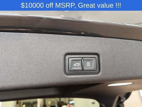 Used 2025 Audi Q5 Premium w/ Convenience Package AWD/4WD image 18
