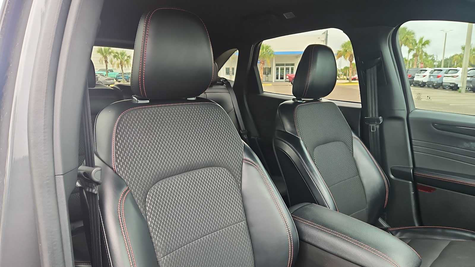 Used 2024 Ford Escape ST-Line FWD image 25