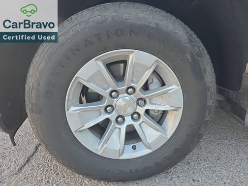 Used 2022 Chevrolet Silverado 1500 LT RWD image 2