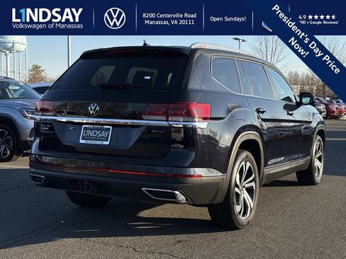 Used 2023 Volkswagen Atlas SEL image 2