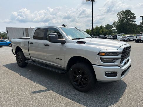 Used 2026 RAM 2500 Big Horn AWD/4WD image 11