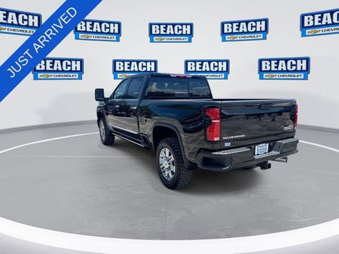 New 2026 Chevrolet Silverado 2500 High Country w/ High Country Premium Package AWD/4WD image 6