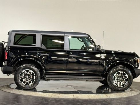 New 2026 Ford Bronco Outer Banks AWD/4WD image 11
