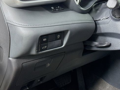 Used 2023 Toyota Highlander XSE AWD/4WD image 10