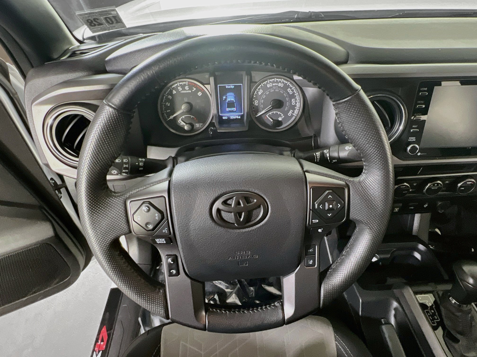 Used 2023 Toyota Tacoma TRD Off-Road w/ Technology Package AWD/4WD image 11