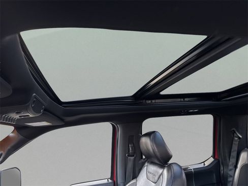 Used 2020 Ford F150 Raptor w/ Equipment Group 802A Luxury image 21