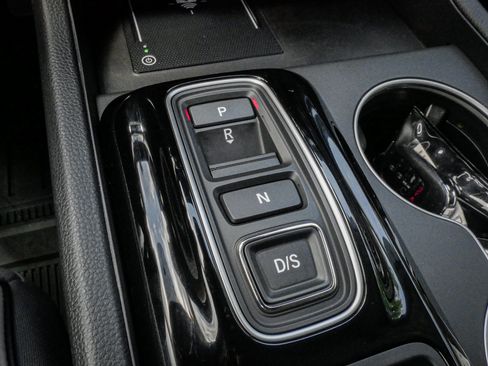 Certified 2025 Honda Pilot Elite image 26