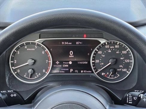 Used 2024 Nissan Rogue S FWD image 11