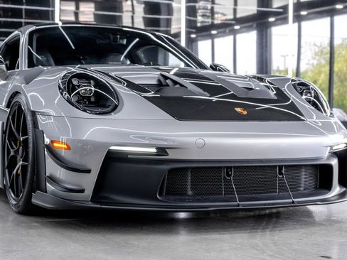 Used 2025 Porsche 911 GT3 RS RWD image 3
