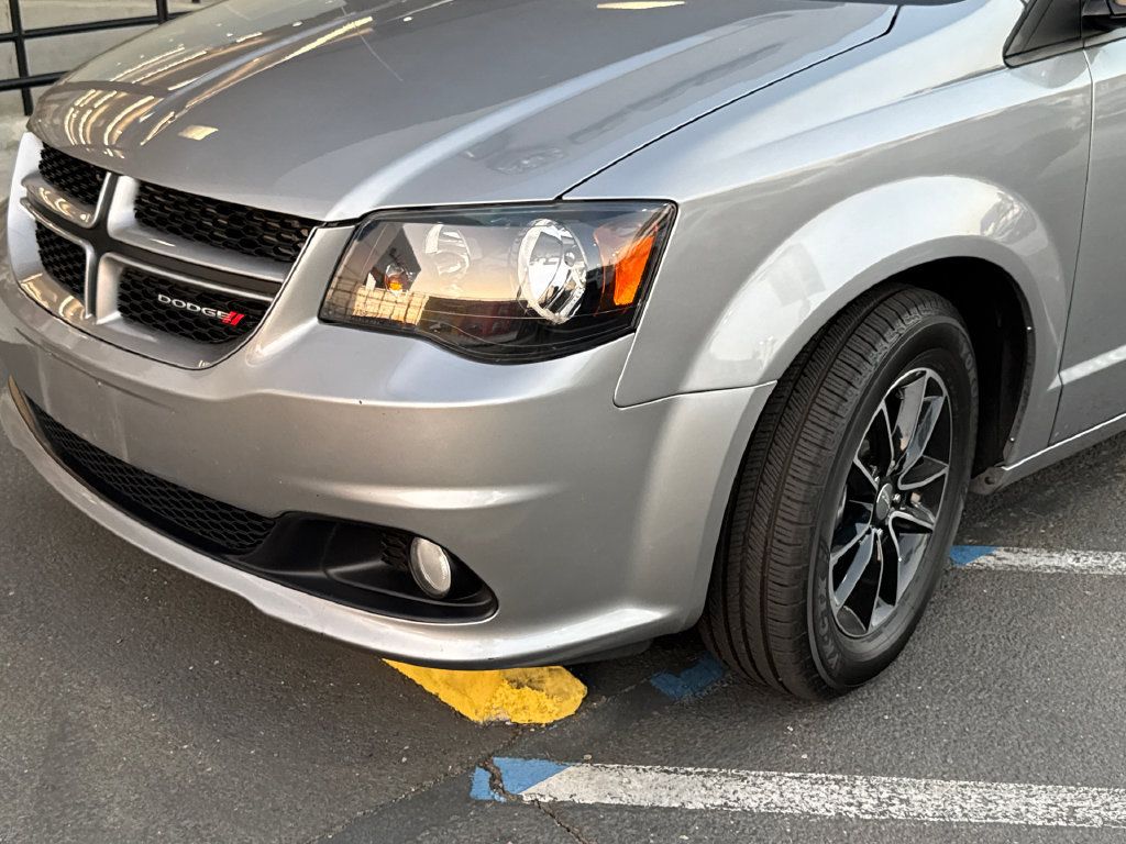Used 2019 Dodge Grand Caravan GT FWD image 5
