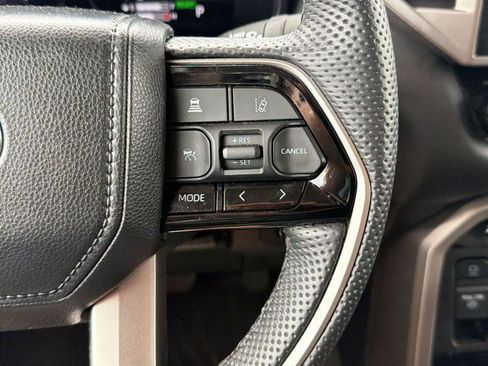 Used 2024 Toyota Tundra Limited image 25