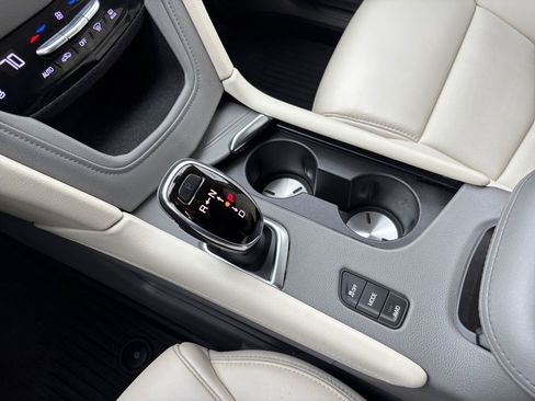 Used 2019 Cadillac XT5 Premium Luxury w/ LPO, Black Ice Package image 21