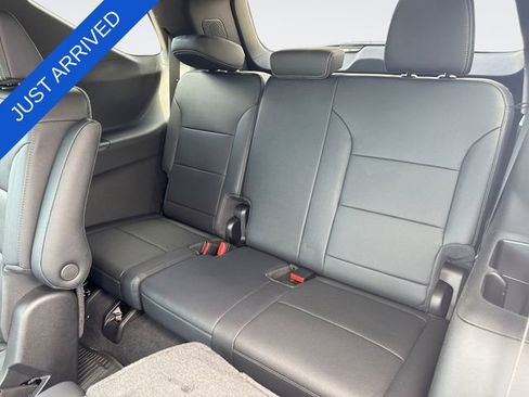 New 2026 Chevrolet Traverse LT w/ Midnight/Sport Edition FWD image 23