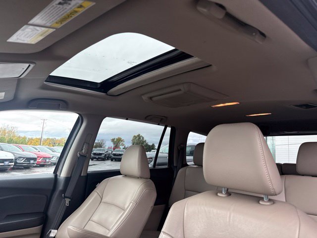 Used 2018 Honda Pilot Touring image 27