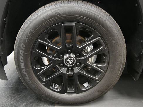 Certified 2025 Toyota Sequoia Limited w/ Tow Technology Package AWD/4WD image 36