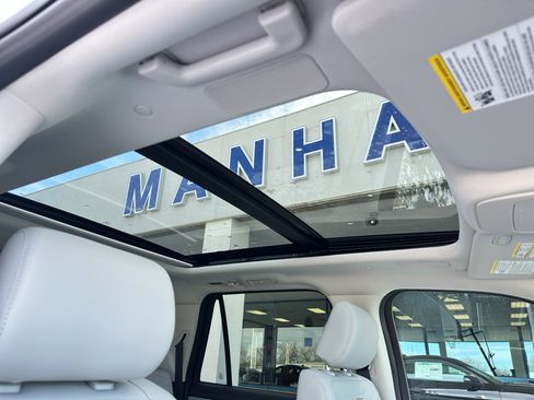 New 2025 Ford Expedition Max Platinum w/ Platinum Ultimate Package image 30