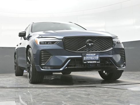 New 2026 Volvo XC60 B5 Ultra w/ Climate Package image 22