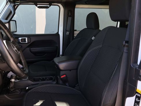 Used 2021 Jeep Wrangler Sport S AWD/4WD image 9