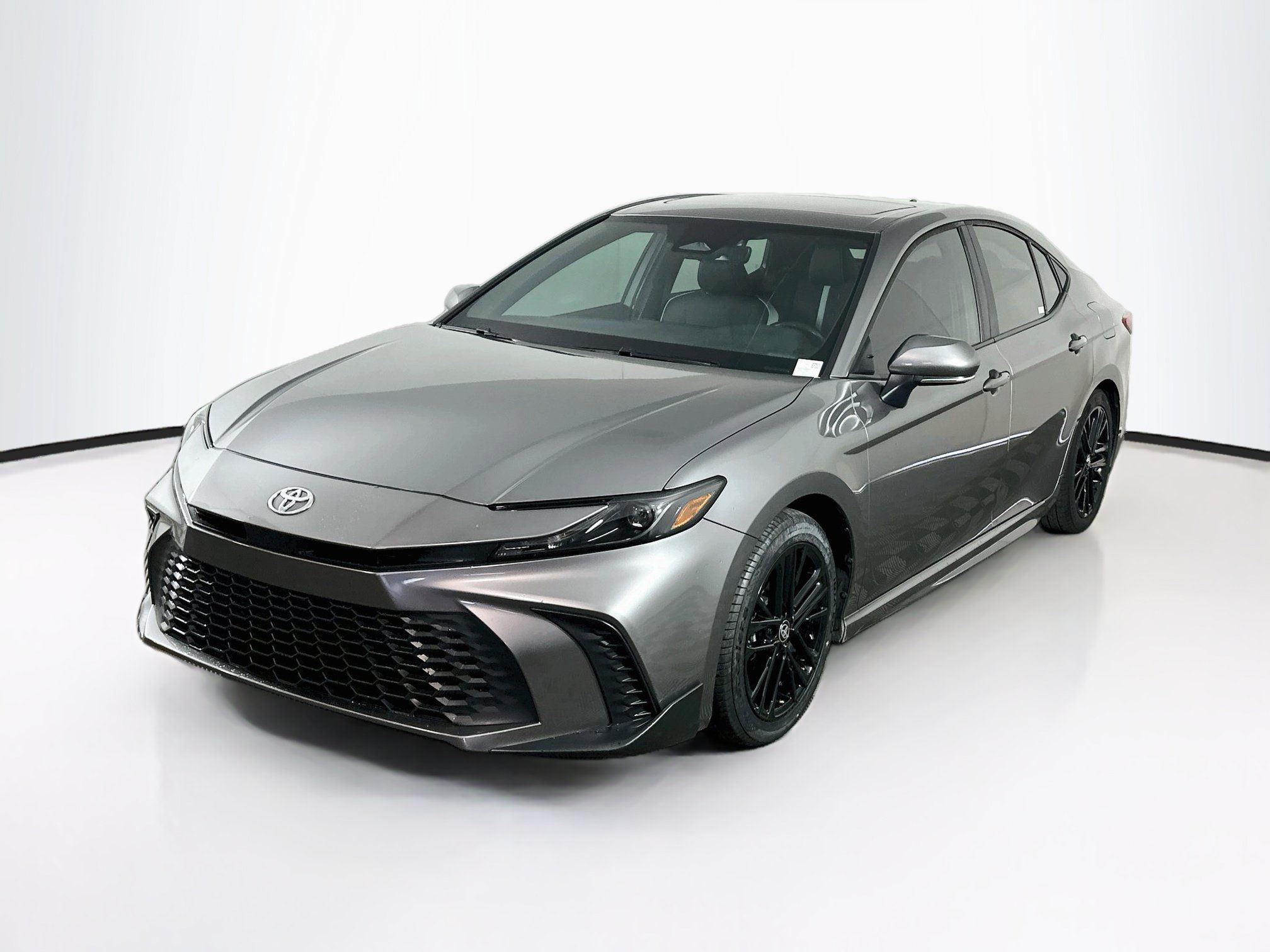 Used 2025 Toyota Camry SE w/ Multimedia Upgrade Package FWD image 3