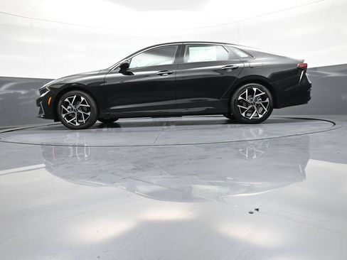 New 2026 Kia K5 EX FWD image 33