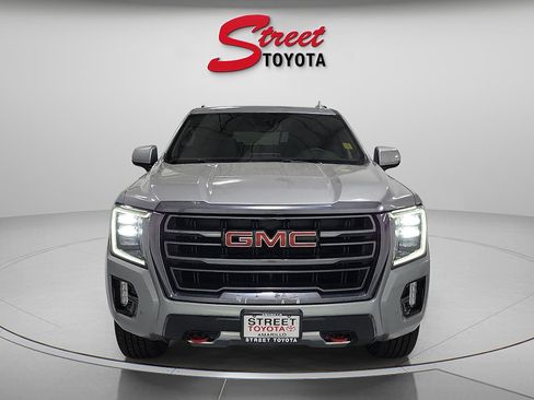 Used 2023 GMC Yukon XL AT4 AWD/4WD image 6