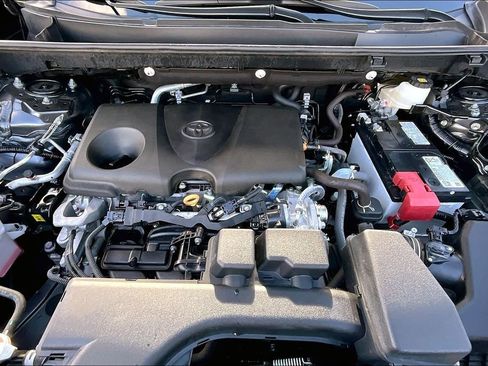Used 2025 Toyota RAV4 XLE image 10