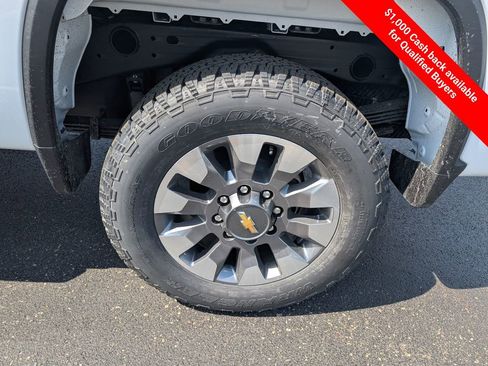 New 2026 Chevrolet Silverado 2500 Custom w/ Custom Value Package AWD/4WD image 24