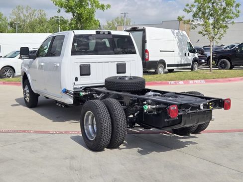 New 2026 RAM 3500 Big Horn w/ Laramie Trim Package AWD/4WD image 2