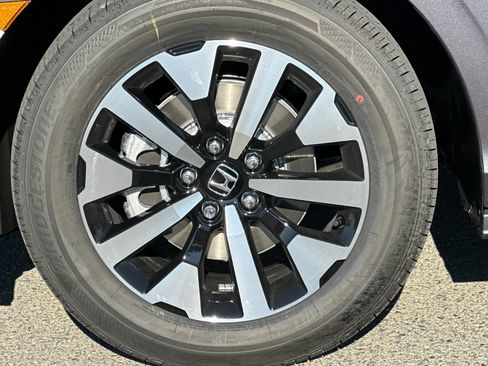 New 2026 Honda Odyssey EX-L image 34