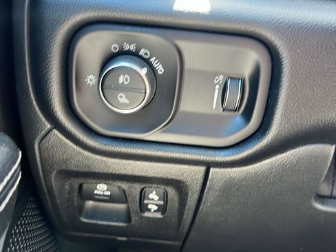 Used 2021 RAM 1500 Rebel w/ Rebel Level 2 Equipment Group AWD/4WD image 25