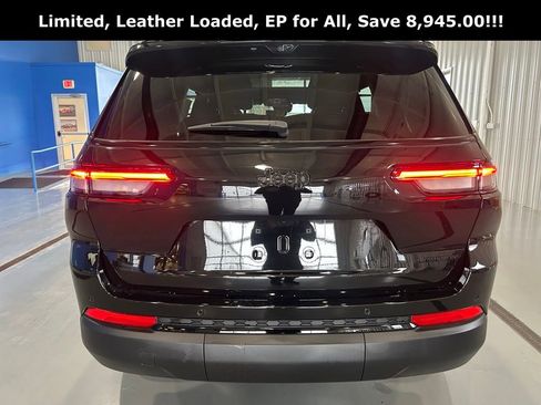 New 2025 Jeep Grand Cherokee L Limited w/ Luxury Tech Group II RWD image 6