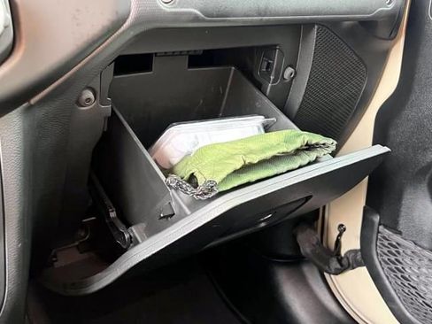 Certified 2022 Jeep Gladiator Willys image 26